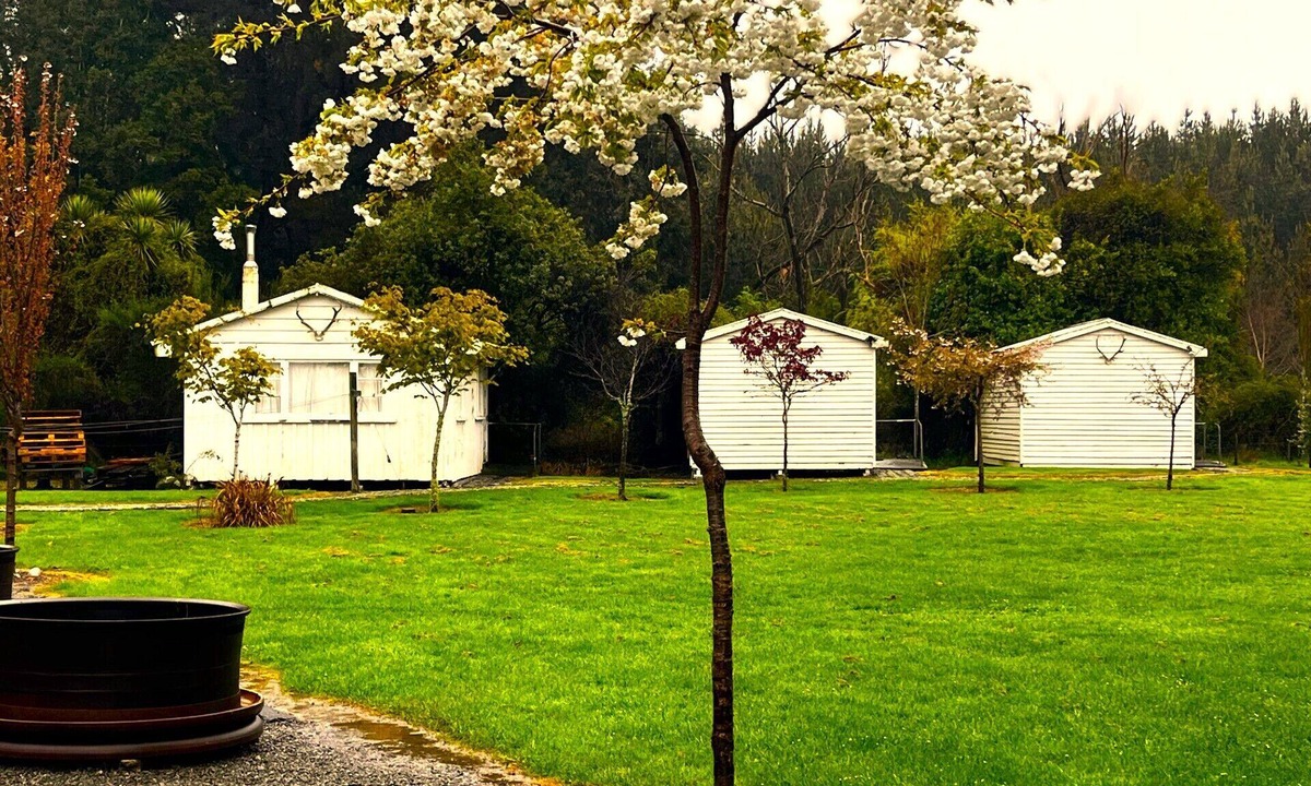Benmore Hostel | Taringatura Backpackers