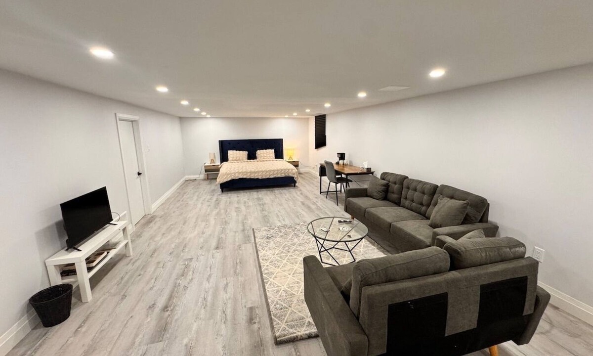 Windsor Apartment | The Basement at Meldrum
