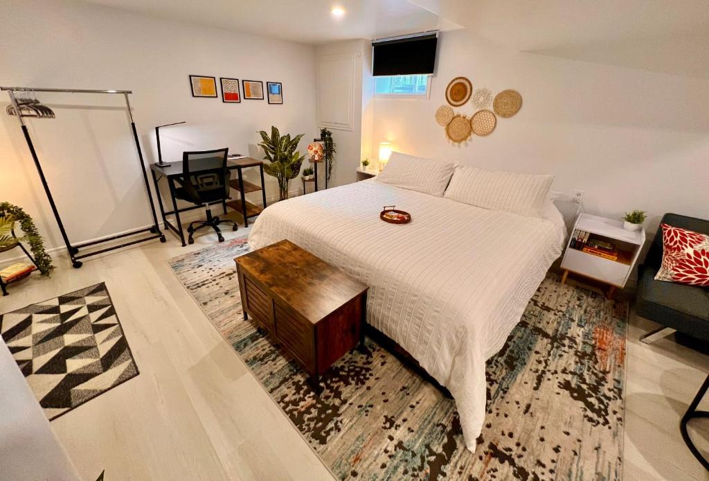 East Windsor Apartment | The Boho Oasis