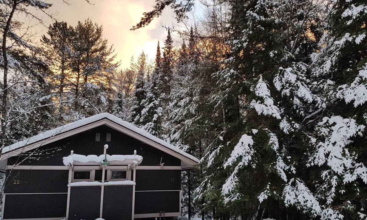 Calvin Other | The Canadian Ecology Centre Cabins