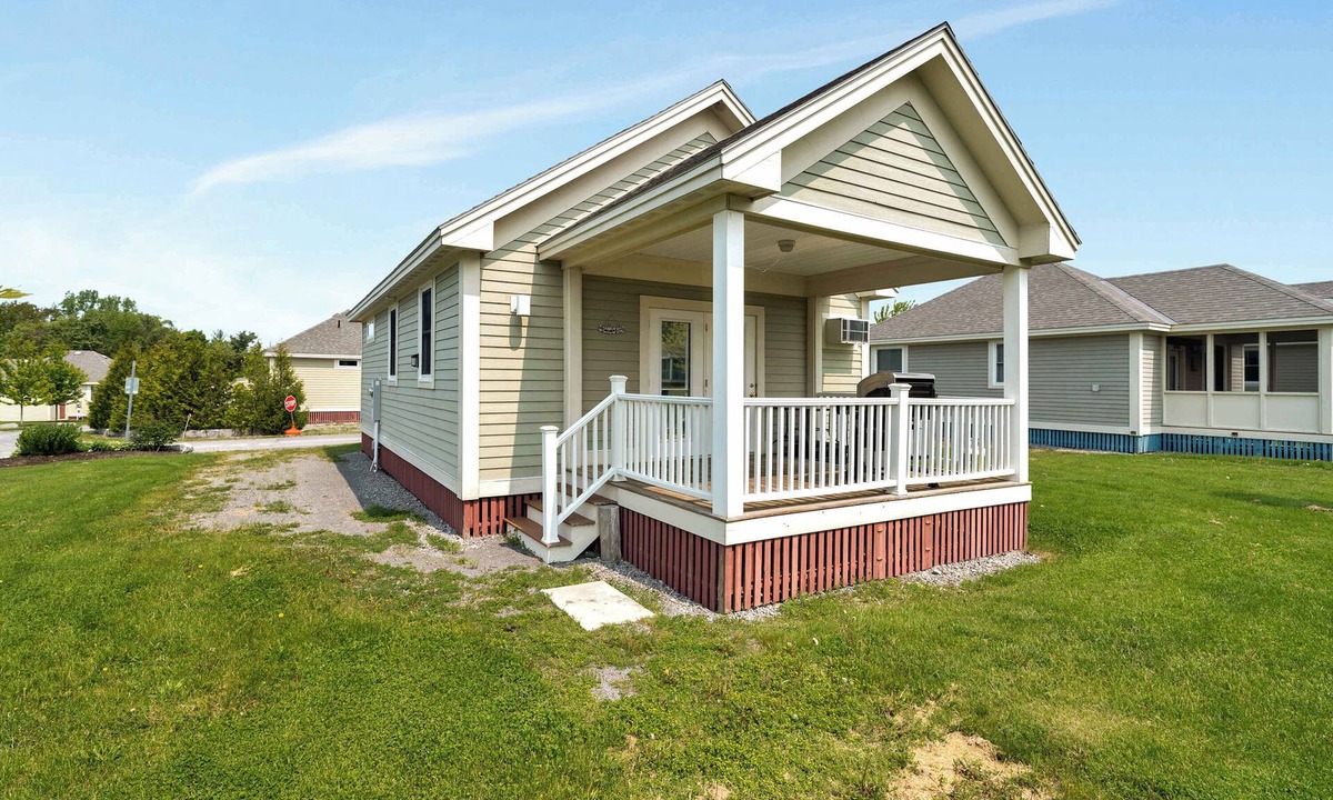 Cherry Valley House | The Copper - 11 Butternut