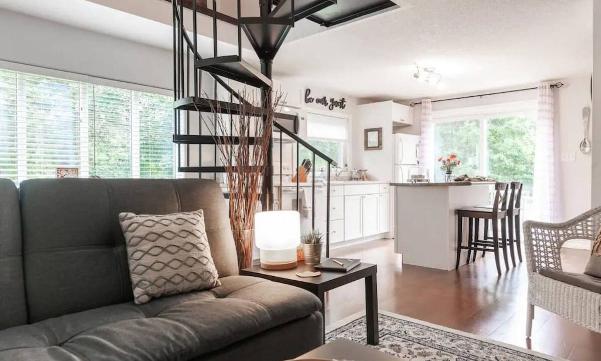 Waterloo House | The Cottage - Secluded Gem in the City
