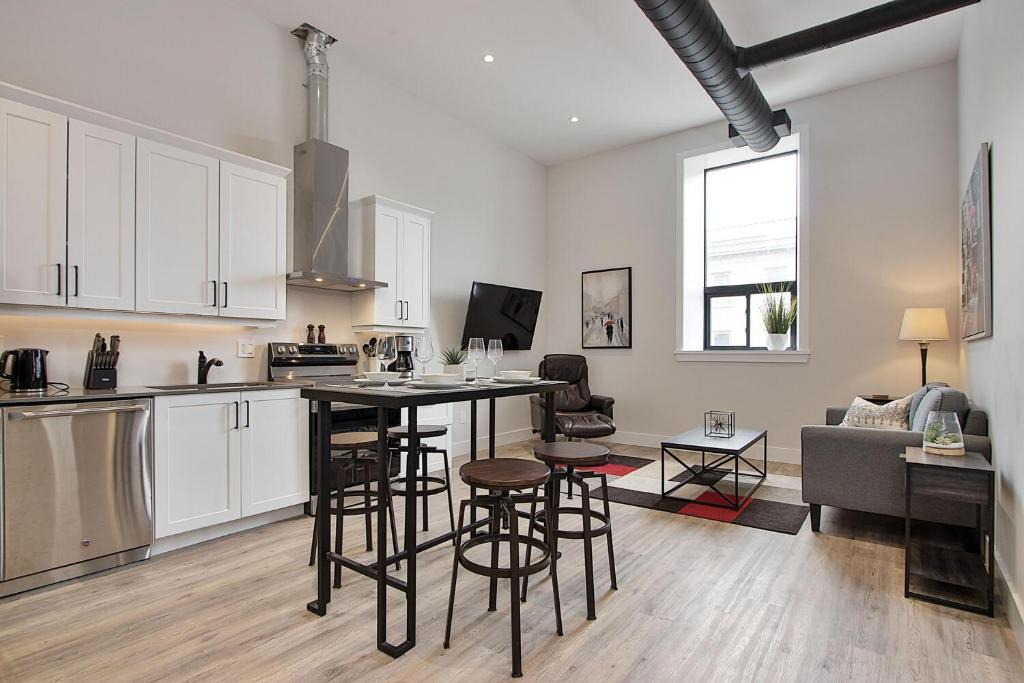 St. Mary's Apartment | The National on Queen