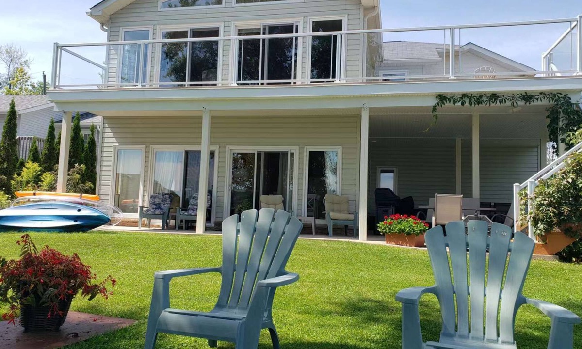 Otonabee-South Monaghan House | The Regal Rest at Rice Lake