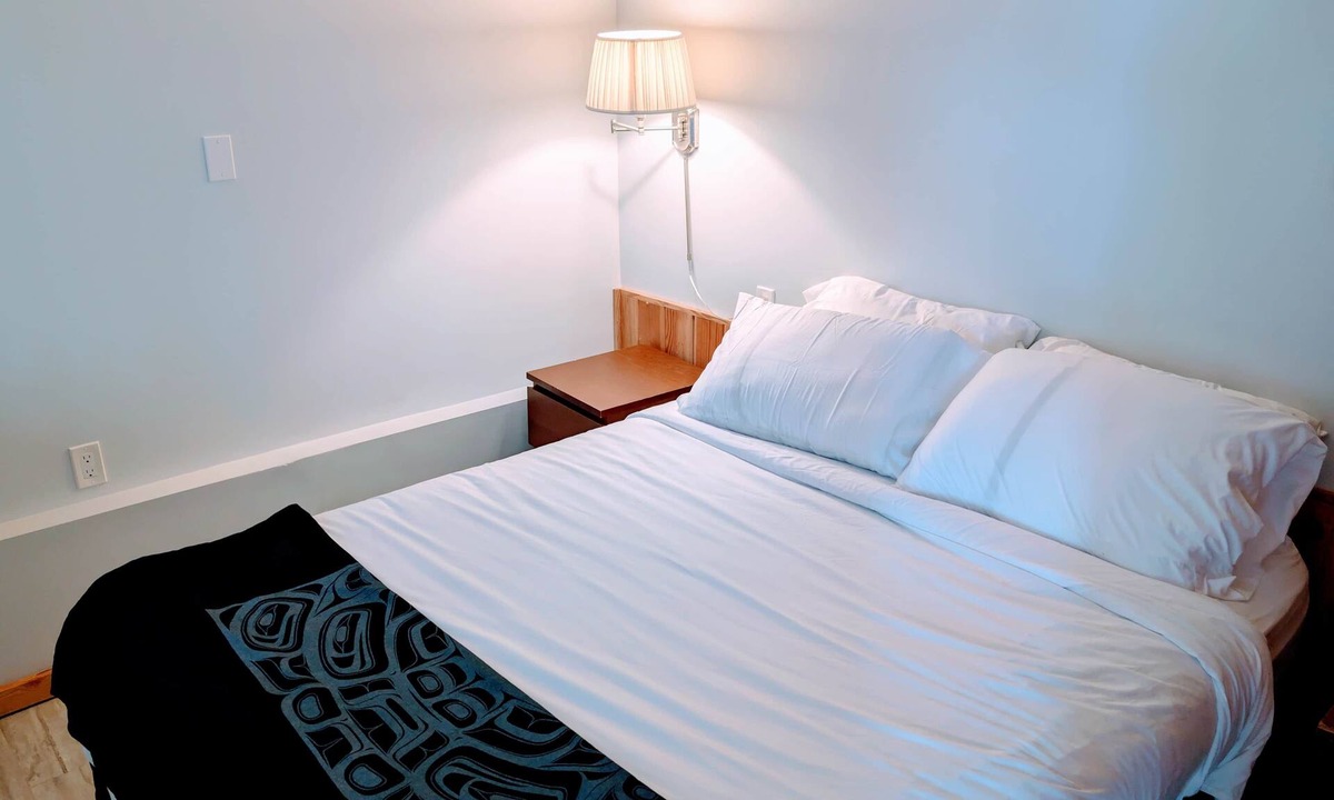 Alert Bay Apartment | The Sitka Suite | Central Apartment, Waterfront, 2 Beds