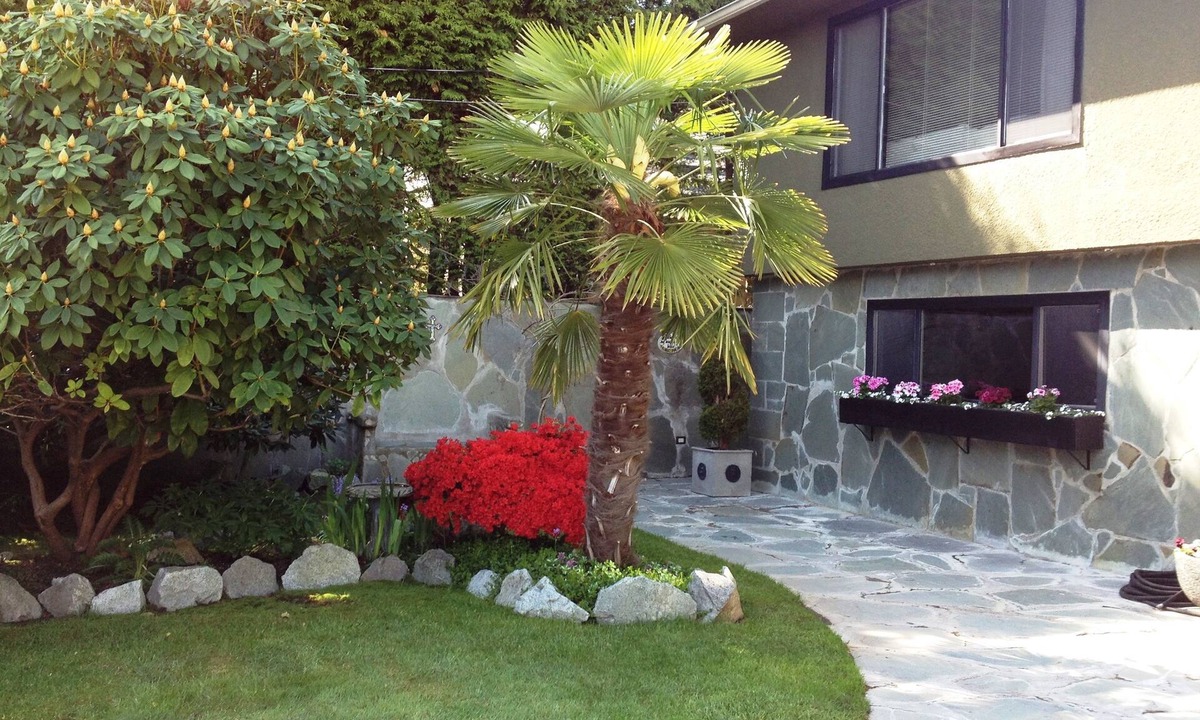 Richmond Bed & Breakfast | The Stone Hedge B&B