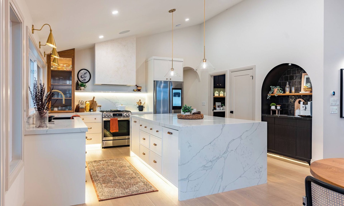 Caledonia House | The White House