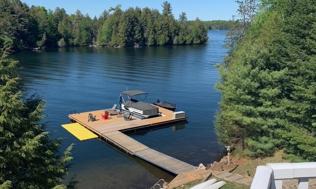 North Kawartha Cottage | "Tranquility on Chandos Lake"