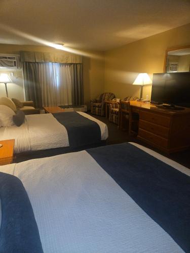 Edson Hotel | Travelodge by Wyndham Edson