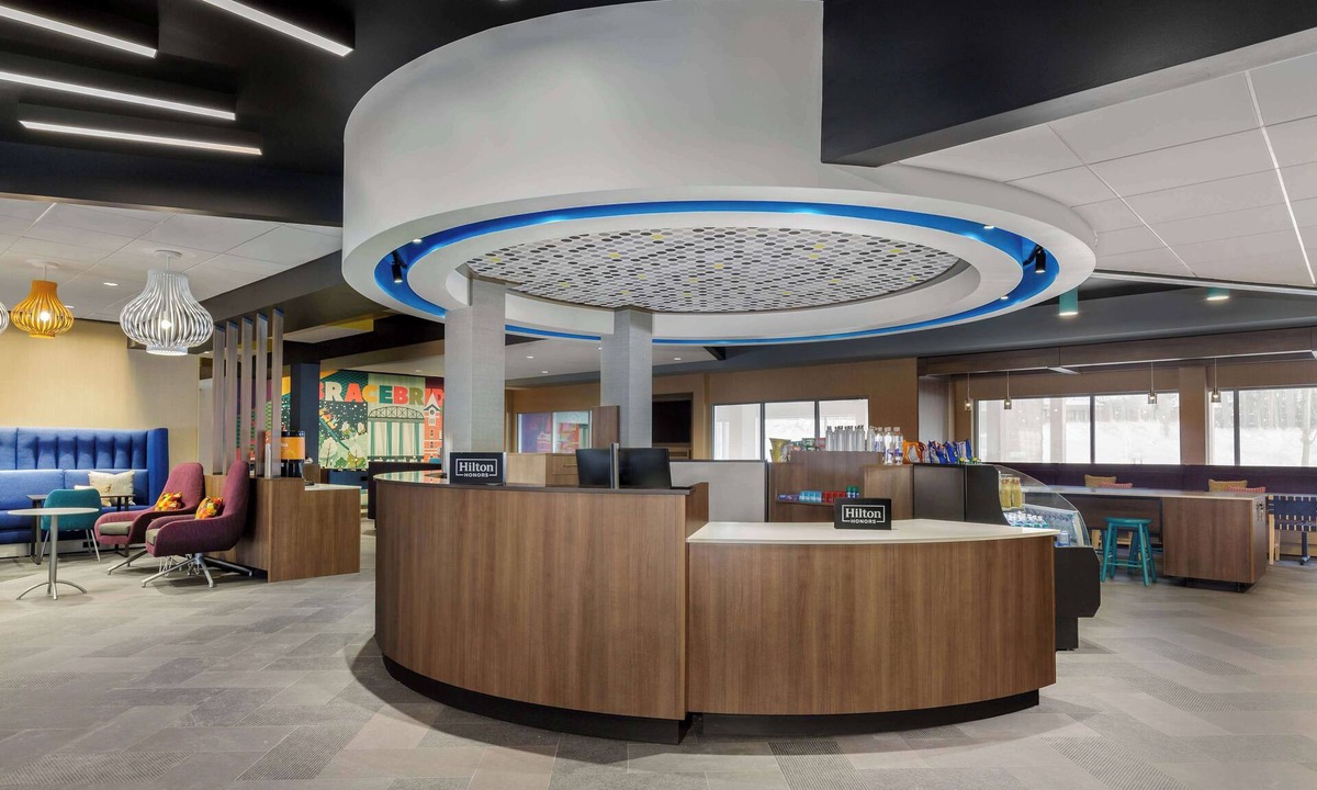 Bracebridge Hotel | Tru By Hilton Bracebridge, On
