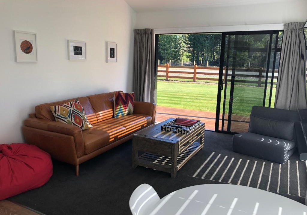 Twizel Ski Chalet | Twizel - Arohanui Cottage