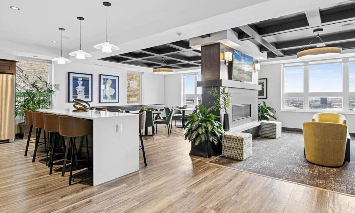 Core Apartment | Union Depot Studio - Gym, Pool Table, EV Charging