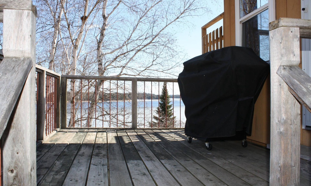 Northern Ontario House | Waterbury Guest Suite above garage