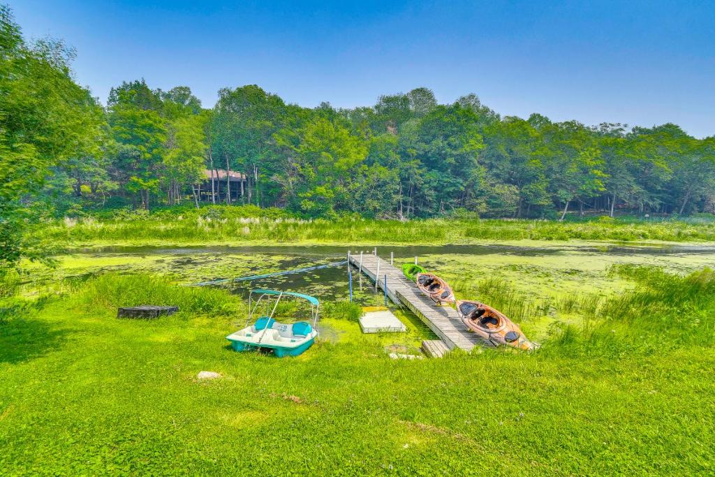 Wolcott House | Waterfront Getaway: Sunroom, 2 Decks, Golf Course