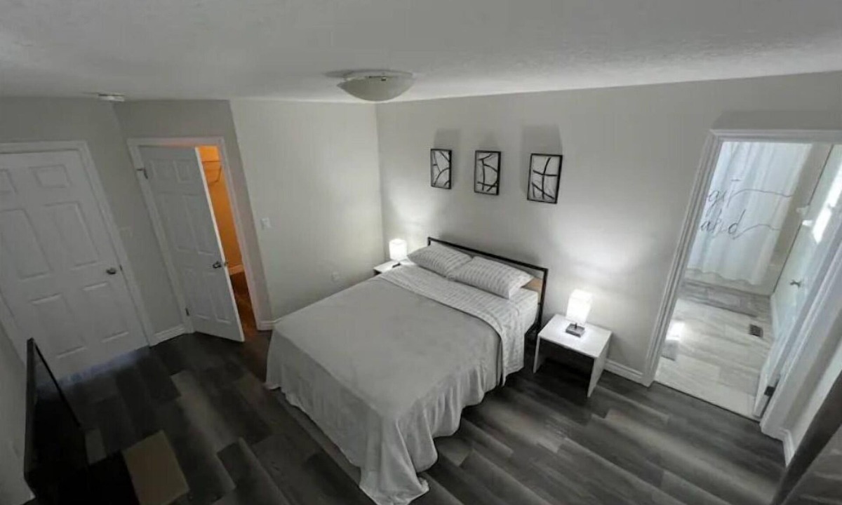 Waterloo House | Waterloo Modern Rustic Haven