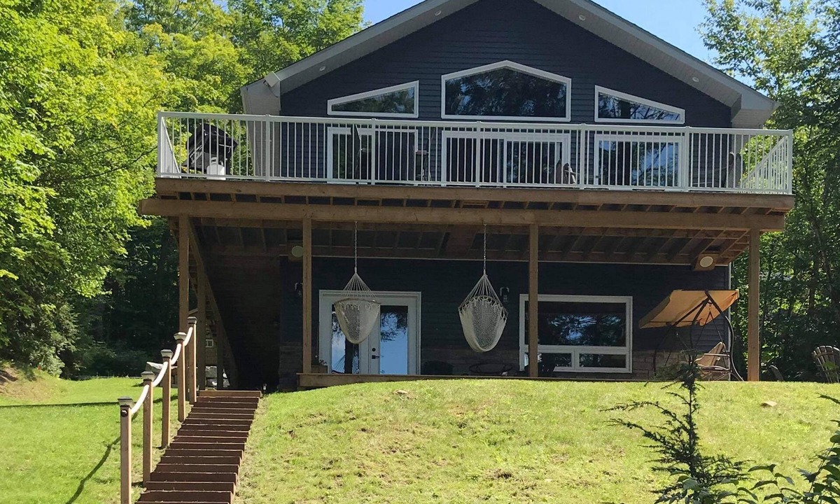 Machar Cottage | Where Friends and Family make Memories.