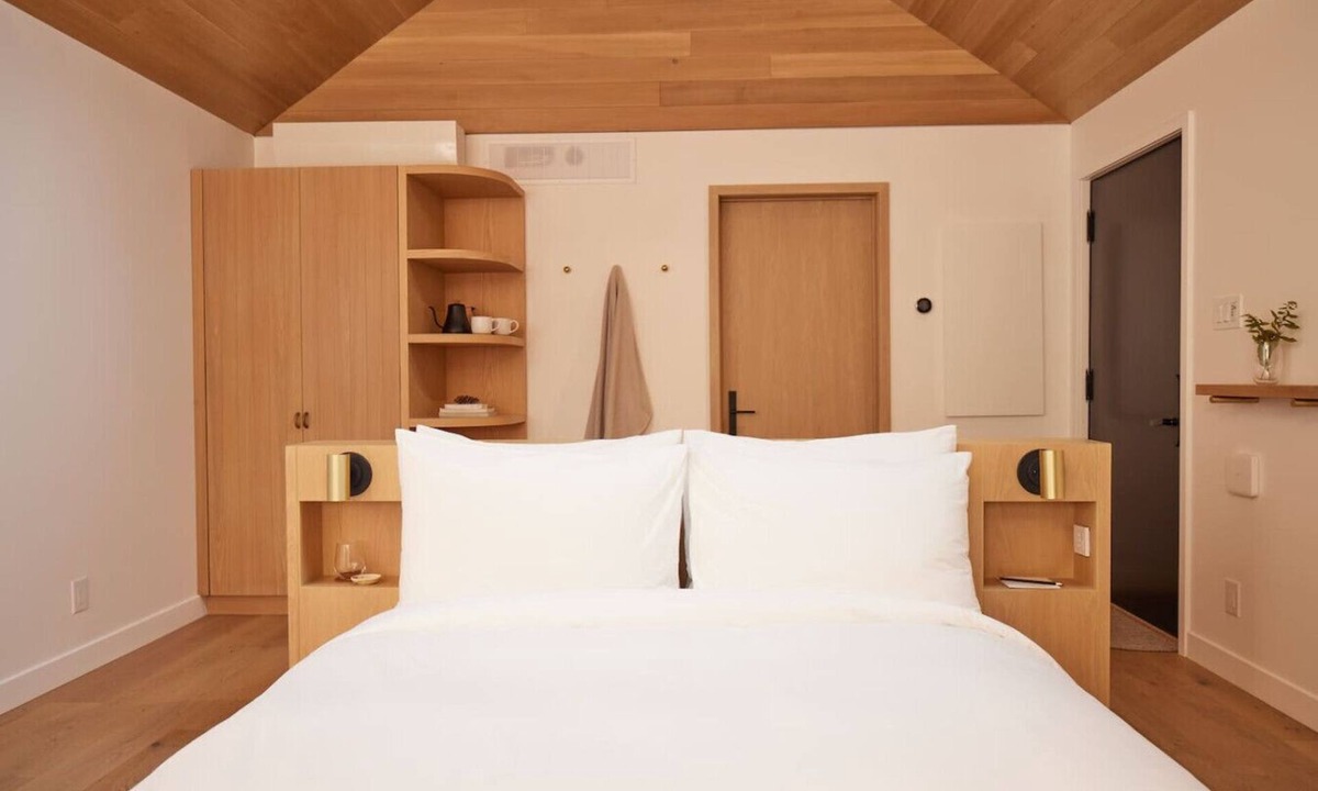 Algonquin Highlands Cabin | Whispering Woods at Dimensions | Cabin Eleven