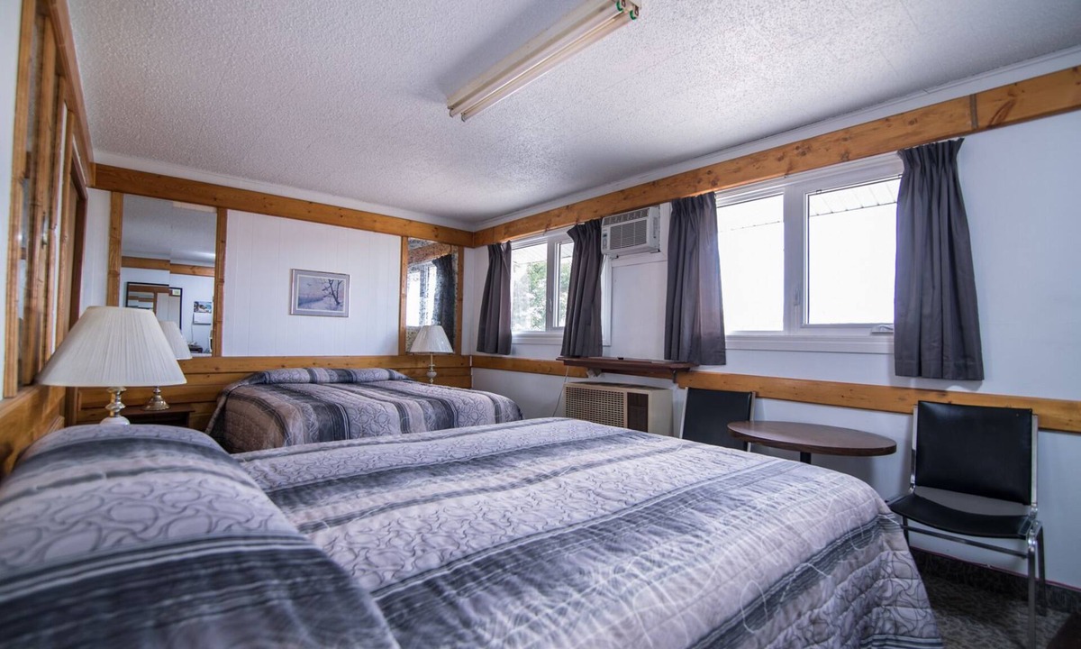 Kerrobert Hotel | Wild Goose Motel and Campground