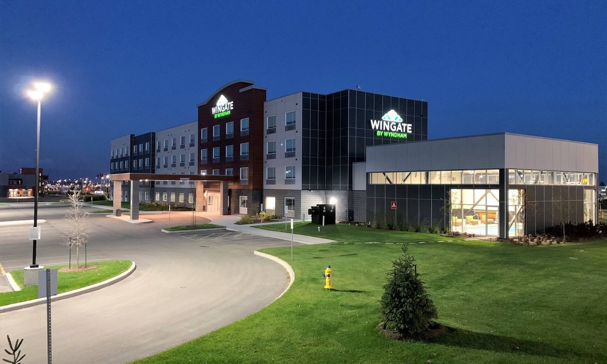 Ottawa Division Hotel | Wingate by Wyndham Kanata West Ottawa