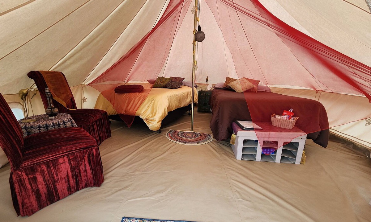 Rosedale Cabin | #Y7 Whole New World -2 Dbl beds- No pets please