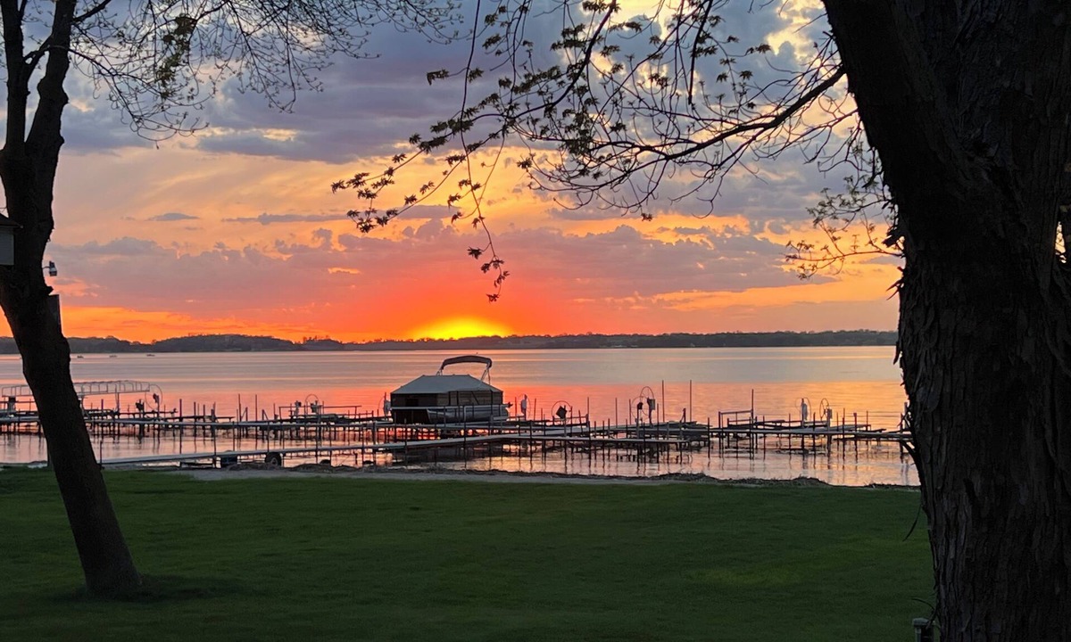Osakis House | Year round home on Lake Osakis, Minnesota.