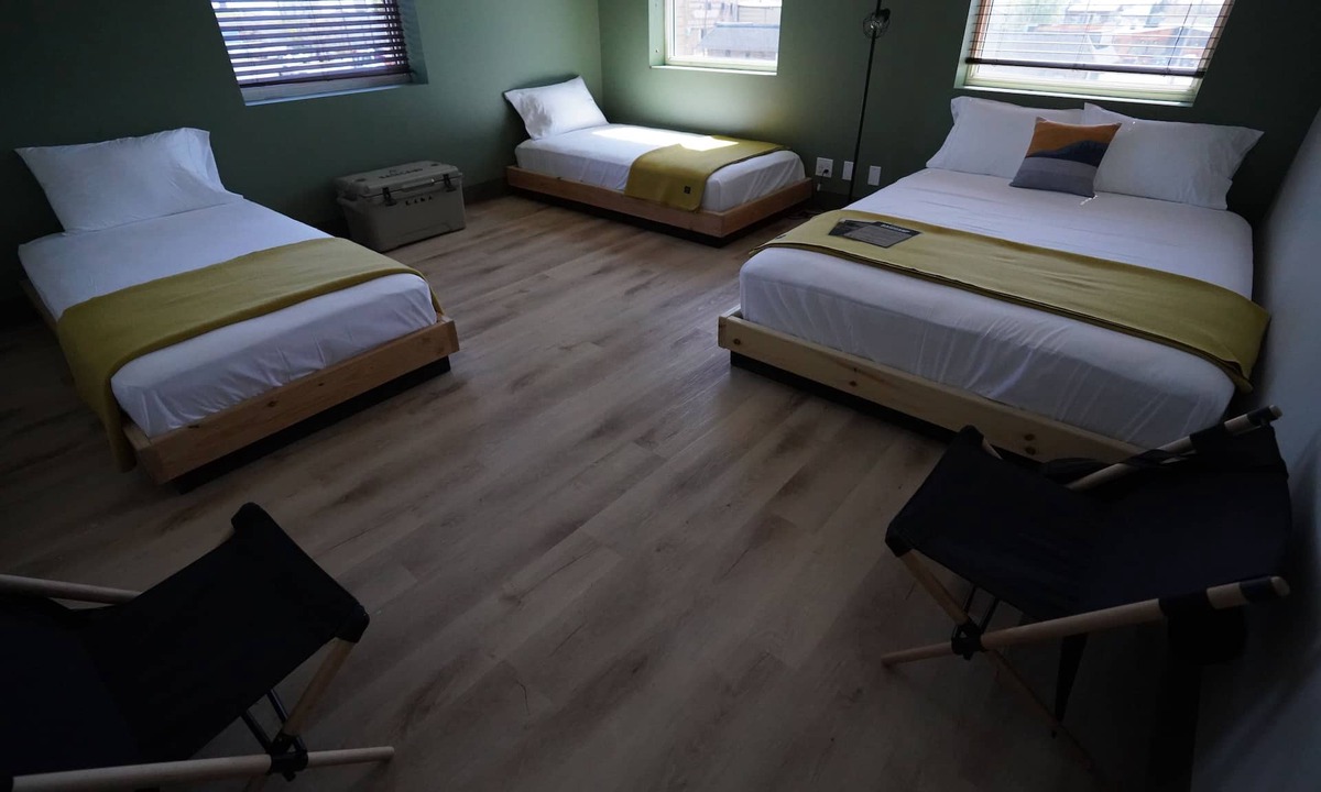 Duluth Hostel | Zenith Basecamp