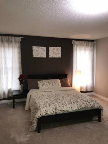 Malton House | ZK7 Room Near Airport