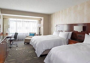 3-Star Hotel ∙ Rochester Marriott Mayo Clinic Area