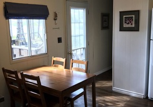 Algonquin Park Area House Cottage - Madawaska, Ontario, Canada