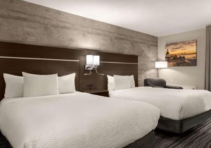Days Inn by Wyndham Kingston