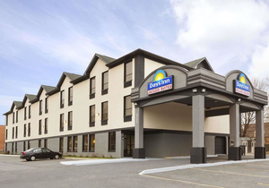 Days Inn by Wyndham Kingston