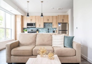 Kasa | Cozy 1BD with Parking and Amenity Access | Minneapolis