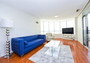 Luxurious 2BR & 2BTH in Mississauga Downtown in Mississauga