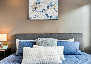 Modern 1BR with King Bed - Near Downtown Ottawa!