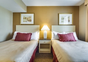 Monte Carlo Inn Toronto West Suites