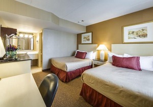Monte Carlo Inn Toronto West Suites