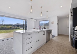 Paradise Found - Lake Hawea Holiday Home