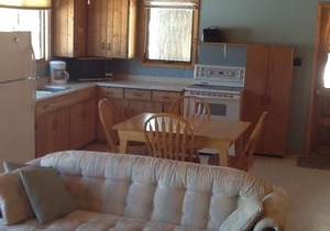 Portage Lodge - Cabin #10 (4 people) - Kenora, Ontario, Canada