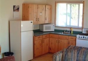 Portage Lodge - Cabin #5 (4 people) - Kenora, Ontario, Canada in Kenora, Unorganized