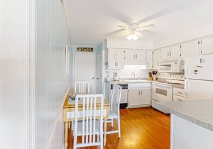 Second-Floor Condo with Ocean View, Easy Beach Access & Shared Pool/Grills