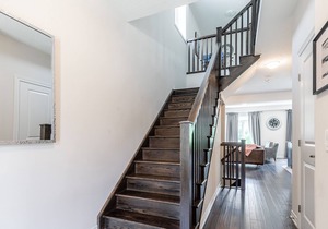 Simply Comfort. 3BR 2.5BA Townhome 1 min to the Beach. BBQ.Parking