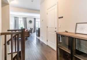 Simply Comfort. 3BR 2.5BA Townhome 1 min to the Beach. BBQ.Parking