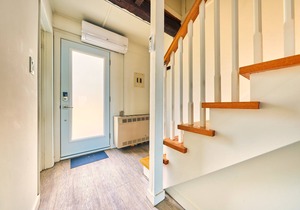 Suite 211: Beautiful 3-Bedroom Beachfront Townhouse