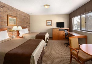 Travelodge by Wyndham Thunder Bay ON