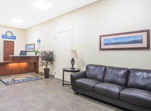 Days Inn | Endion