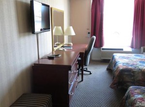 Econo Lodge Orillia | Orillia