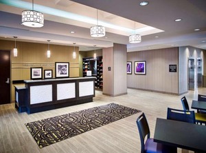 Hampton Inn | Point Edward