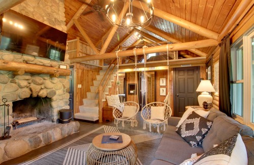 Breezy Point House | 106 m² House ∙ 2 bedrooms ∙ 9 guests