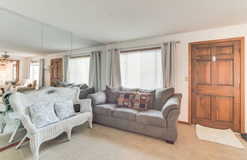 Pelican Rapids House | 139 m² House ∙ 4 bedrooms ∙ 9 guests
