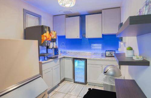 Owatonna Hotel | 14 m² Hotel ∙ 4 guests